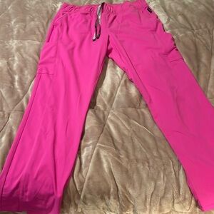 Vince Camuto size L flare scrubs